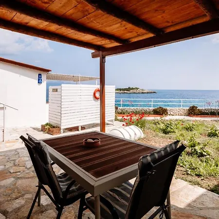 Floreika By The Sea Country house Skinaria